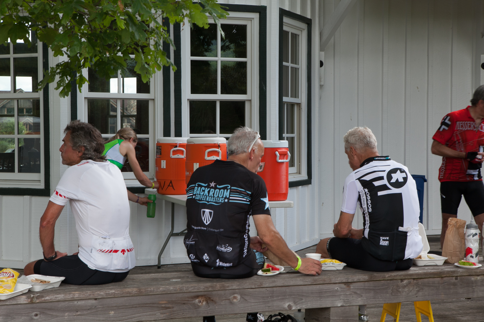 cyclists outside building on bike virginia tour